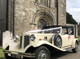 Vintage wedding car in Portsmouth